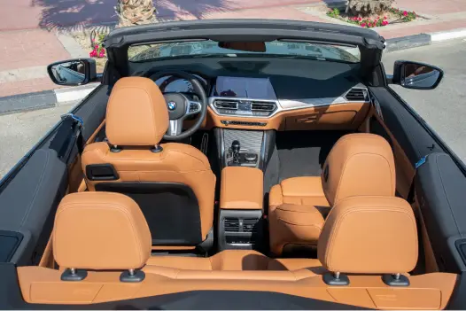 BMW-420i-2024-inside